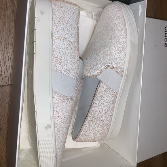 Vince crackled “Blair” leather shoe - Picture 7 of 9